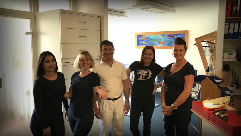 Team der HNO-Praxis Dr. med. C. Mohadjer